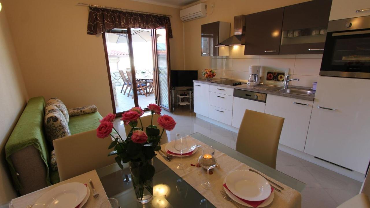Apartment Dobrinj 1 Εξωτερικό φωτογραφία
